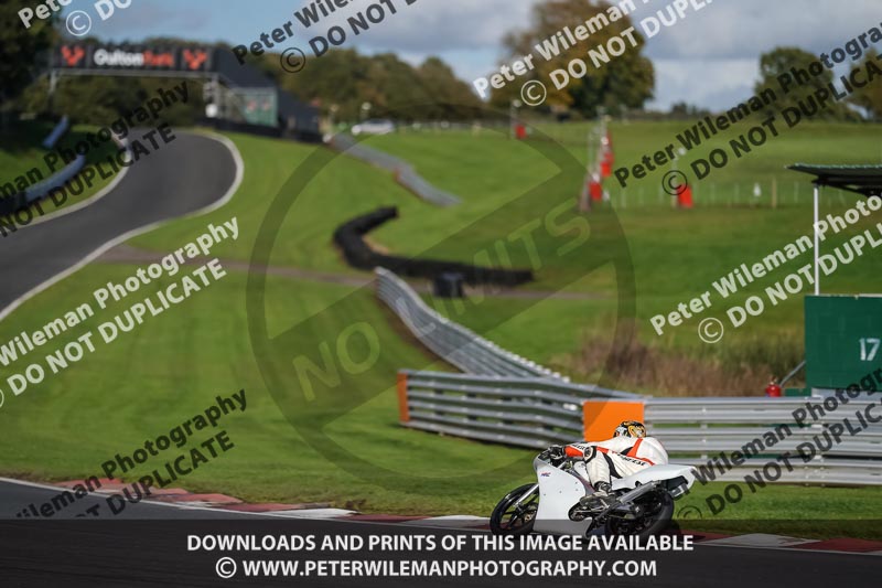 anglesey;brands hatch;cadwell park;croft;donington park;enduro digital images;event digital images;eventdigitalimages;mallory;no limits;oulton park;peter wileman photography;racing digital images;silverstone;snetterton;trackday digital images;trackday photos;vmcc banbury run;welsh 2 day enduro